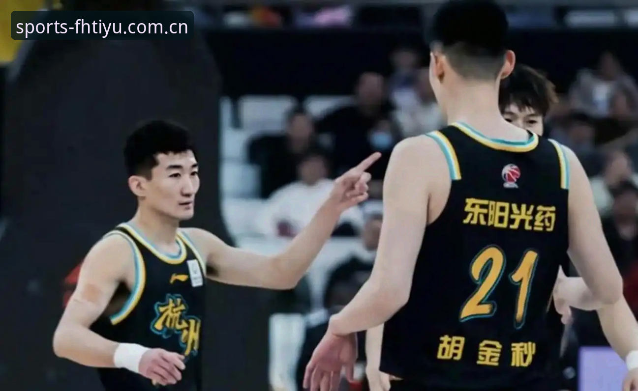 上海男篮G4战术深度评测：攻防体系的博弈与转折点